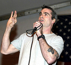 Henry rollins microphone.jpg